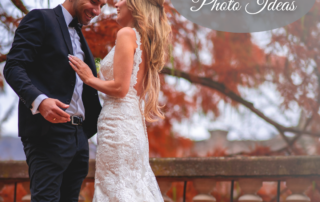wedding-couple-posing-outside-in-the-fall