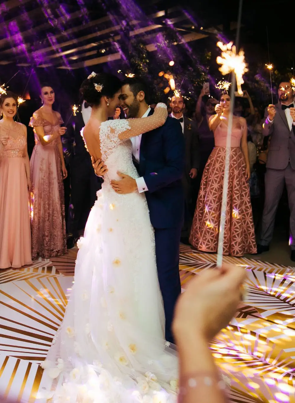 wedding-sparklers-at-wedding-exit